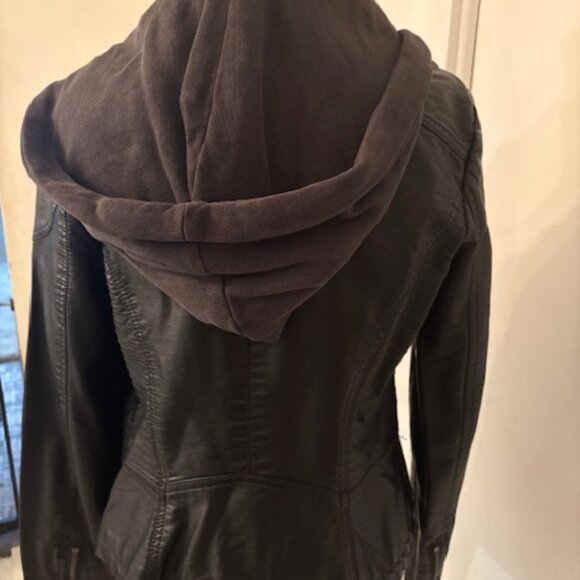 Free People Faux leather jacket. - Picture 2 of 5